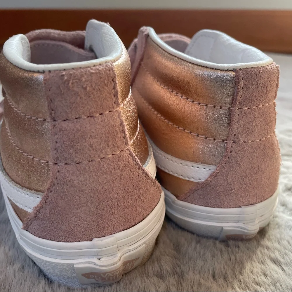 😍Kids Pink Suede Velcro High-Top Vans😍